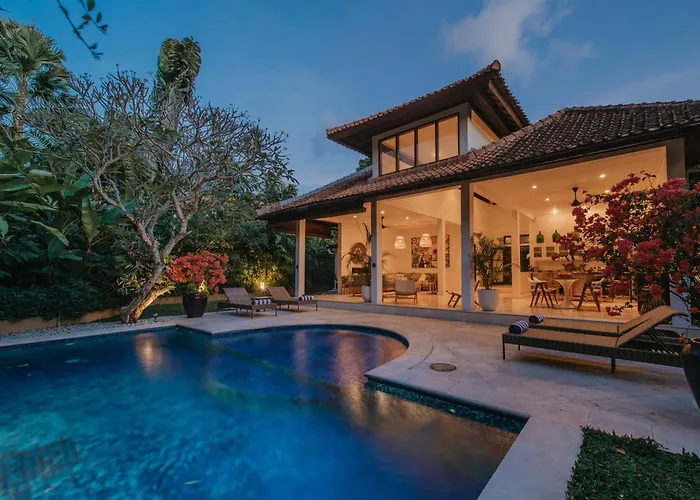 Villa Eight Seminyak 